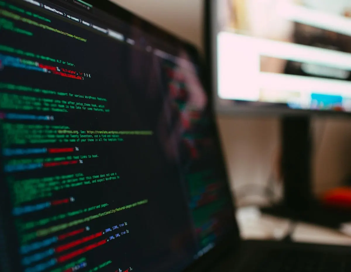 Screens with custom development code